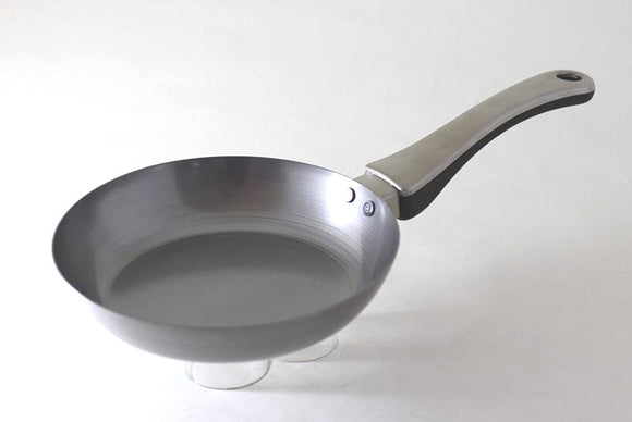 Fujita Metal x Kinki University, Iron Frying Pan F. 7.9 inches (20 cm) Cooking Frying Pan, Cooking Gift, Boxed Included, Made in Japan, Morning Bento