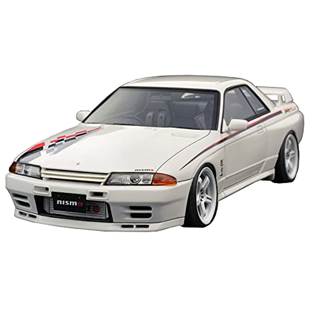 ignition model 1/64 Nissan Skyline GT-R Nismo (R32), White, Finished P ...