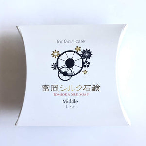 Kinu Kobo Tomioka Silk soap Middle size (40g)