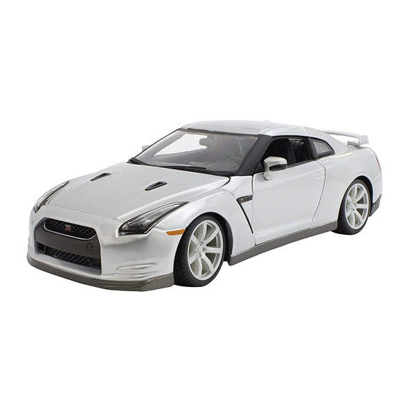 KYOSHO BUR12079S BBURAGO 1/18 Nissan GT-R (R35) 2009 Silver Finished Product