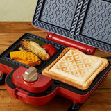 Bruno BOE044-RD Hot Sandwich Maker, Burn Your Ears, Electric, Double, Red