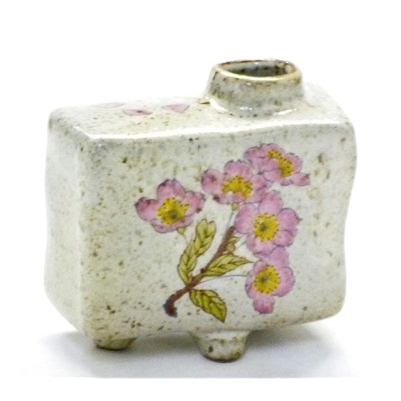 Kutani ware [BUD VASE] YOSHINO CHERRY TREE