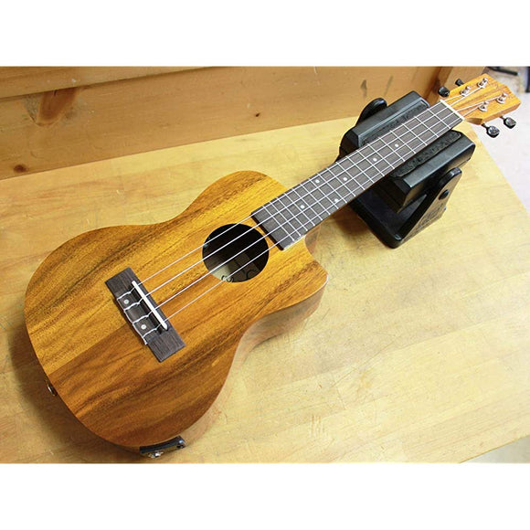 S.Yairi YU-C-01KE Electric Ukulele, Equipped with Preamplifier, Concert Size, Core Material, Gear Pegs Specifications (Gig Bag Included)
