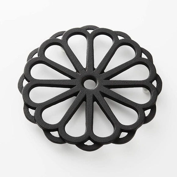 Iwachu Iwachu Kamashiki Ring Chrysanthemum, Small, Black, φ6.9 inches (17.5 cm), Nambu Ironware 17027 [Parallel Import]