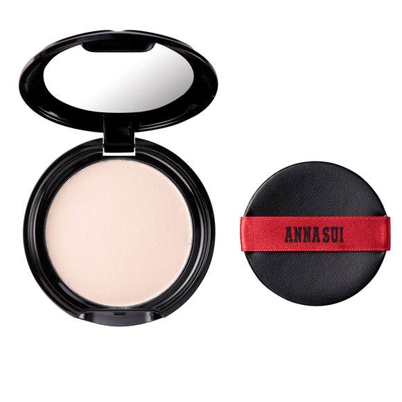 Anna Sui Black Smooth Skin Powder (9g)