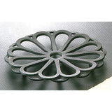 Iwachu 17030 Kamashiki Ring Chrysanthemum (Large) Black Nambu Ironware