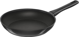 Zwilling 66289-246 Madura Frying Pan, 9.4 inches (24 cm), Made in Italy, For Gas Fires, Aluminum Fluorine Coating