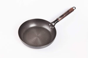 TAMASAKI 10.2 inches (26 cm) Iron Chinese Fry Pan Non-Stick Coated Induction Gas Nitride Alloy Bottom Fry Pan with Lid Grey